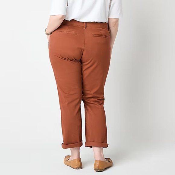 Chino Pants-20W Girlfriend Relaxed Fit  Brown Straight Leg Cotton Twill Plus NWT - Picture 2 of 3